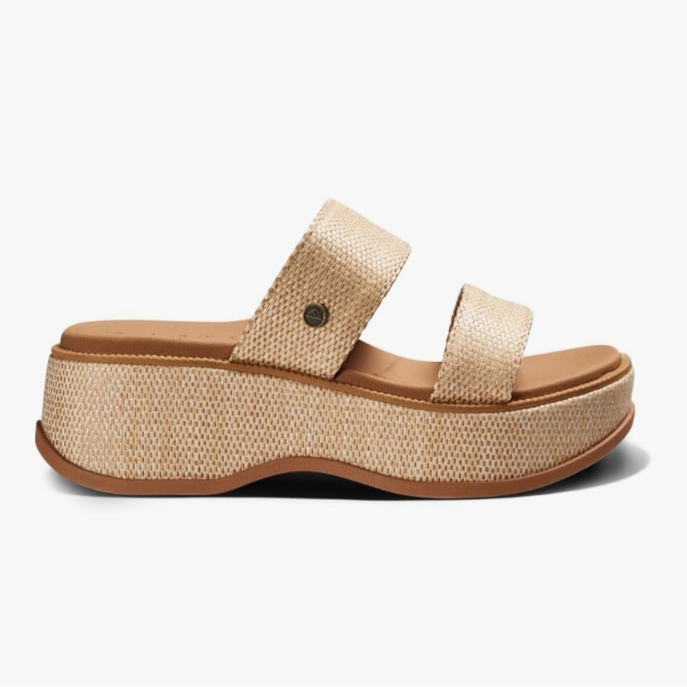 NWT Reef Lofty Lux Hi Platform Sandals in Tan Raffia - Size 9
